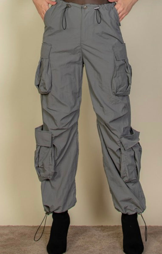 FLAP POCKETS PARACHUTE PANTS